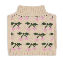 Kaklo Movas Su Vysniomis