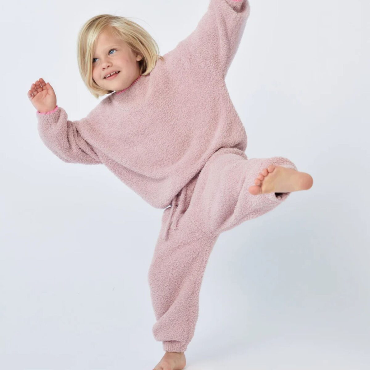 Rozinis Mergaitiskas Pukuotas Setas