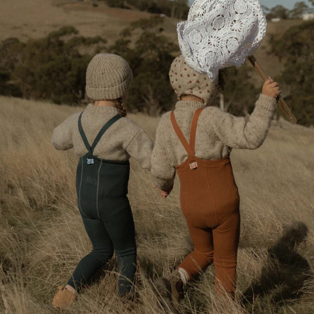 Melynos Pedklenes Su Petnesomis Vilna