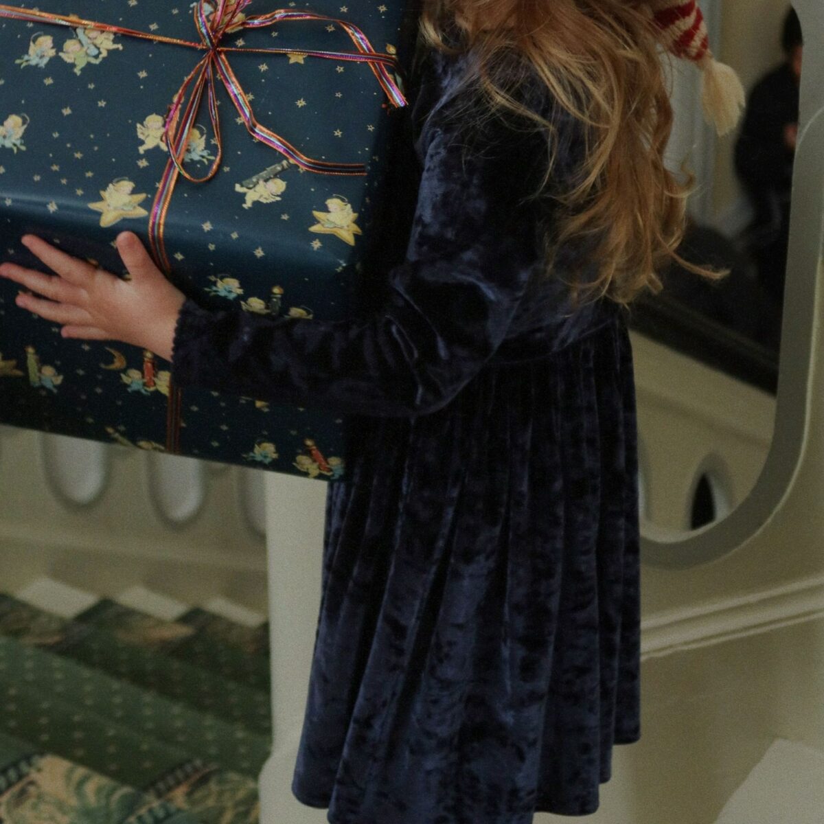 Kaledine Veliurine Suknele