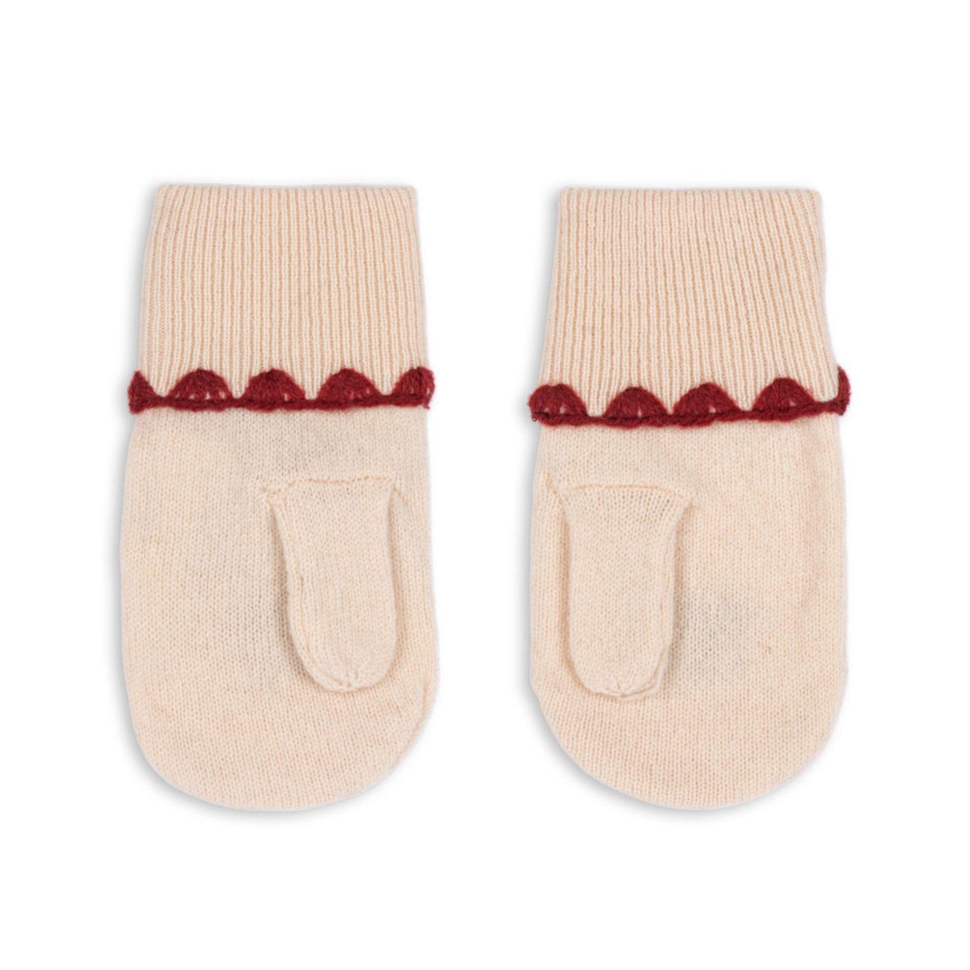 Mergaitiskos Pirstines Konges Ziemines