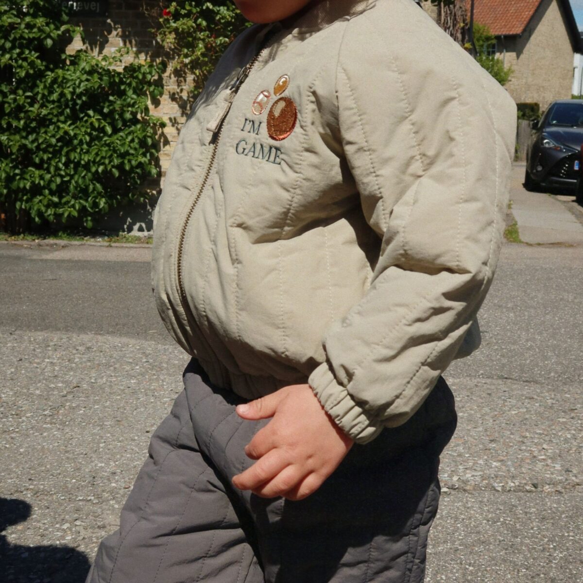 Khaki Berniukiska Striuke