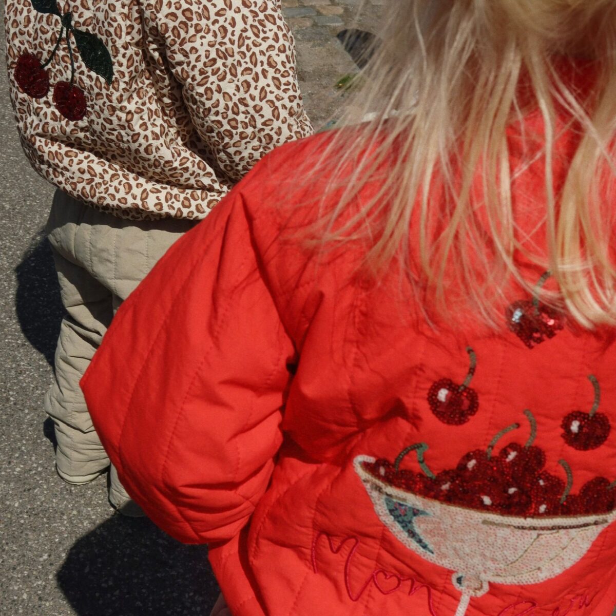 Mergaitiskos Konges Slojd Striukes