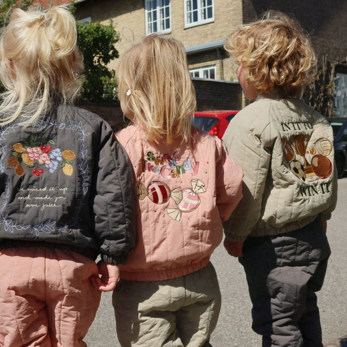 Vaikiski Kombinezonai Konges